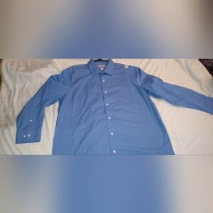 Croft & Barrow Classic Blue Mens Dress Shirt.